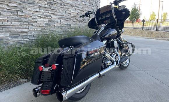 Buy Used Harley Davidson Softail Black Bike in Carlisle in Antigua Buy Used Harley Davidson Softail Black Bike in Carlisle in Antigua