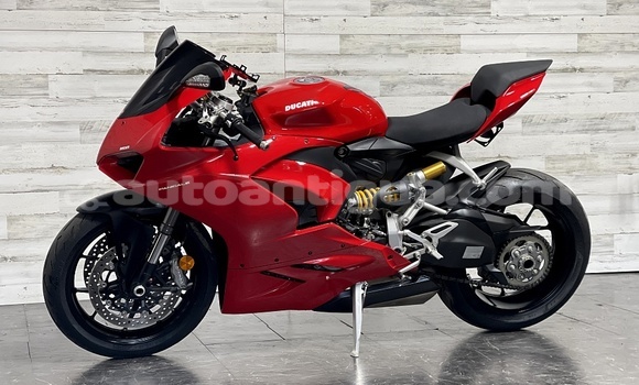 Buy Used Ducati Panigale Red Bike in Carlisle in Antigua Buy Used Ducati Panigale Red Bike in Carlisle in Antigua