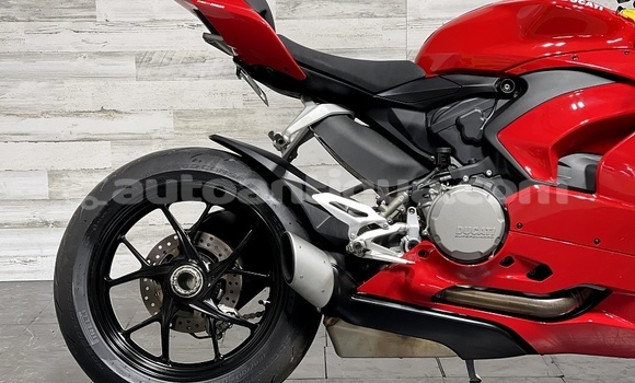 Buy Used Ducati Panigale Red Bike in Carlisle in Antigua Buy Used Ducati Panigale Red Bike in Carlisle in Antigua