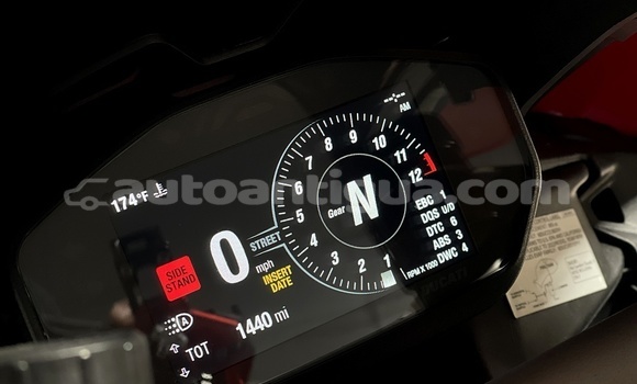 Buy Used Ducati Panigale Red Bike in Carlisle in Antigua Buy Used Ducati Panigale Red Bike in Carlisle in Antigua