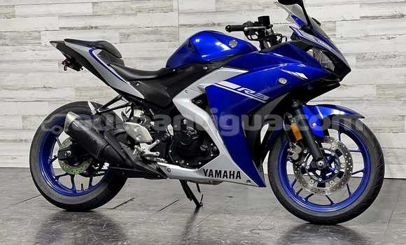 Buy Used Yamaha YZF Blue Bike in Cedar Grove in Antigua