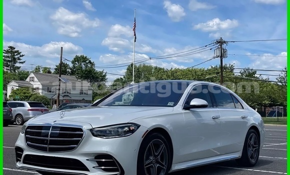 Buy Used Mercedes-Benz S–Class White Car in All Saints in Antigua