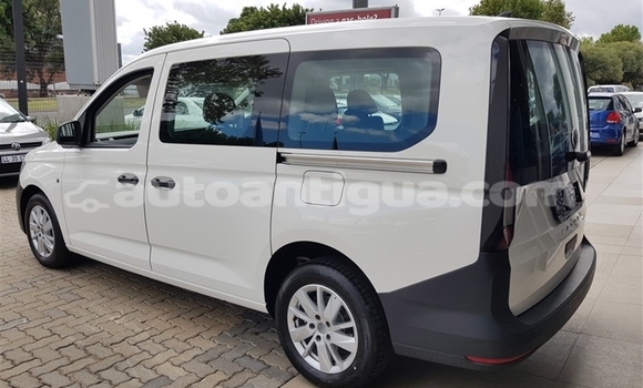 Buy Used Volkswagen Caddy White Car in St John's in Antigua Buy Used Volkswagen Caddy White Car in St John's in Antigua