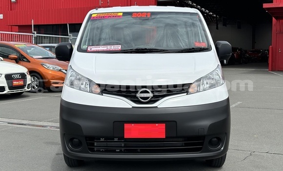Buy Used Nissan NV200 White Car in St John's in Antigua Buy Used Nissan NV200 White Car in St John's in Antigua
