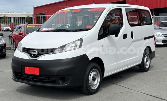 Buy Used Nissan NV200 White Car in St John's in Antigua Buy Used Nissan NV200 White Car in St John's in Antigua