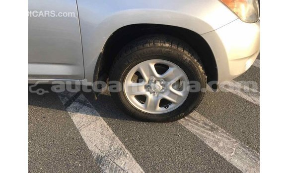 Buy Import Toyota HiAce Other Truck in Import - Dubai in Antigua Buy Import Toyota HiAce Other Truck in Import - Dubai in Antigua