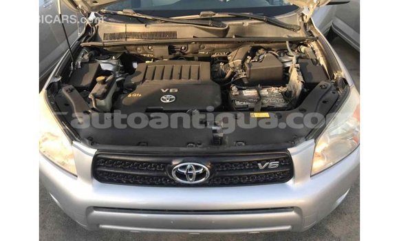 Buy Import Toyota HiAce Other Truck in Import - Dubai in Antigua Buy Import Toyota HiAce Other Truck in Import - Dubai in Antigua