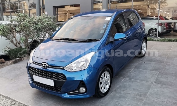 Buy Used Hyundai i10 Blue Car in St John's in Antigua Buy Used Hyundai i10 Blue Car in St John's in Antigua