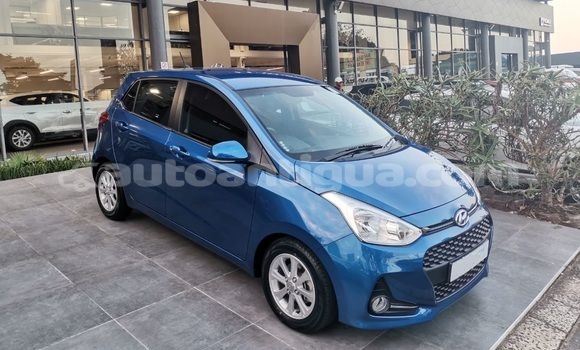 Buy Used Hyundai i10 Blue Car in St John's in Antigua Buy Used Hyundai i10 Blue Car in St John's in Antigua