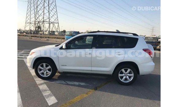 Buy Import Toyota HiAce White Truck in Import - Dubai in Antigua Buy Import Toyota HiAce White Truck in Import - Dubai in Antigua