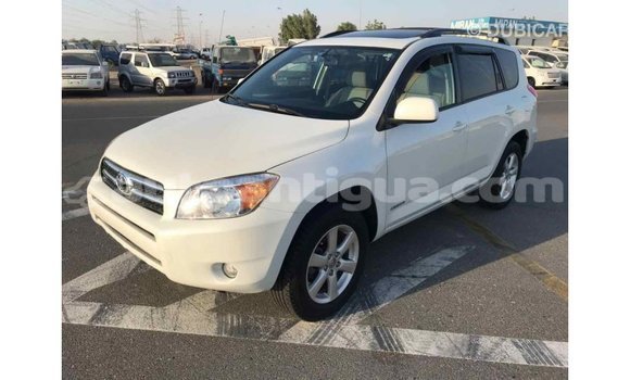 Buy Import Toyota HiAce White Truck in Import - Dubai in Antigua Buy Import Toyota HiAce White Truck in Import - Dubai in Antigua