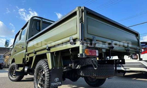 Buy Used Toyota TownAce Green Car in St John's in Antigua Buy Used Toyota TownAce Green Car in St John's in Antigua