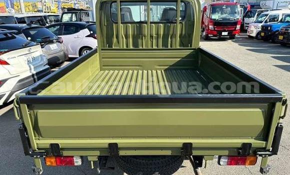 Buy Used Toyota TownAce Green Car in St John's in Antigua Buy Used Toyota TownAce Green Car in St John's in Antigua