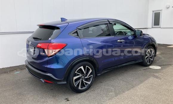 Buy Used Honda Vezel Blue Car in St John's in Antigua Buy Used Honda Vezel Blue Car in St John's in Antigua