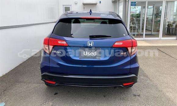 Buy Used Honda Vezel Blue Car in St John's in Antigua Buy Used Honda Vezel Blue Car in St John's in Antigua