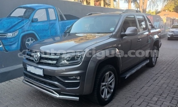 Buy Used Volkswagen Amarok Blue Car in St John's in Antigua