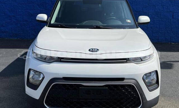 Buy Used Kia Soul White Car in St John's in Antigua Buy Used Kia Soul White Car in St John's in Antigua