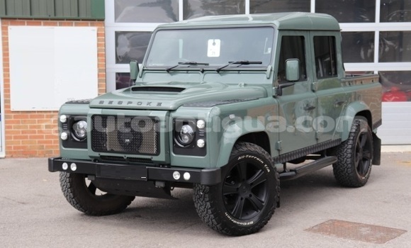 Buy Used Land Rover Defender Green Car in St John's in Antigua Buy Used Land Rover Defender Green Car in St John's in Antigua