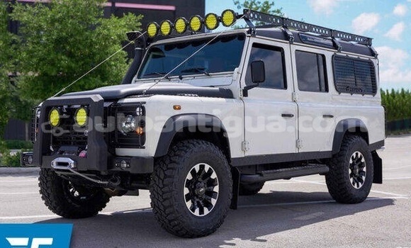 Buy Used Land Rover Defender White Car in St John's in Antigua Buy Used Land Rover Defender White Car in St John's in Antigua