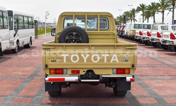 Buy Used Toyota Land Cruiser Brown Car in St John's in Antigua Buy Used Toyota Land Cruiser Brown Car in St John's in Antigua