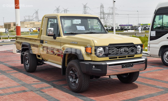 Buy Used Toyota Land Cruiser Brown Car in St John's in Antigua Buy Used Toyota Land Cruiser Brown Car in St John's in Antigua