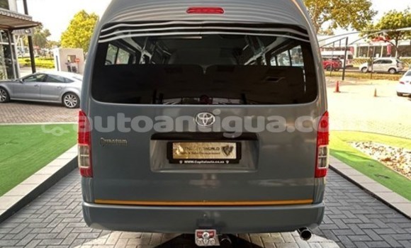 Buy Used Toyota Hiace White Car in St John's in Antigua Buy Used Toyota Hiace White Car in St John's in Antigua