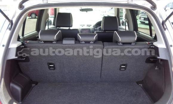 Buy Used Suzuki Swift Silver Car in All Saints in Antigua Buy Used Suzuki Swift Silver Car in All Saints in Antigua