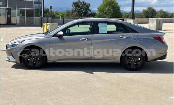 Buy Used Hyundai Elantra Other Car in St John's in Antigua Buy Used Hyundai Elantra Other Car in St John's in Antigua