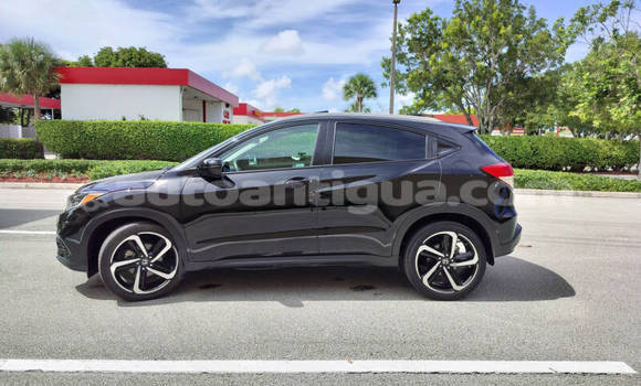 Buy Used Honda HR–V Black Car in St John's in Antigua Buy Used Honda HR–V Black Car in St John's in Antigua