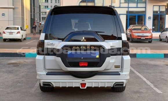 Buy Used Mitsubishi Pajero White Car in St John's in Antigua Buy Used Mitsubishi Pajero White Car in St John's in Antigua