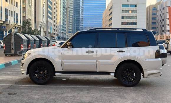 Buy Used Mitsubishi Pajero White Car in St John's in Antigua Buy Used Mitsubishi Pajero White Car in St John's in Antigua