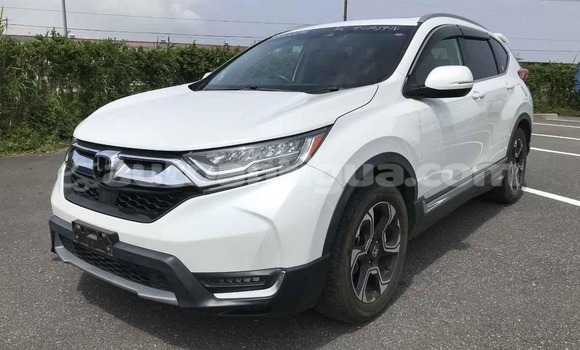 Buy Used Honda CR–V White Car in St John's in Antigua