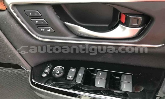 Buy Used Honda CR–V White Car in St John's in Antigua Buy Used Honda CR–V White Car in St John's in Antigua