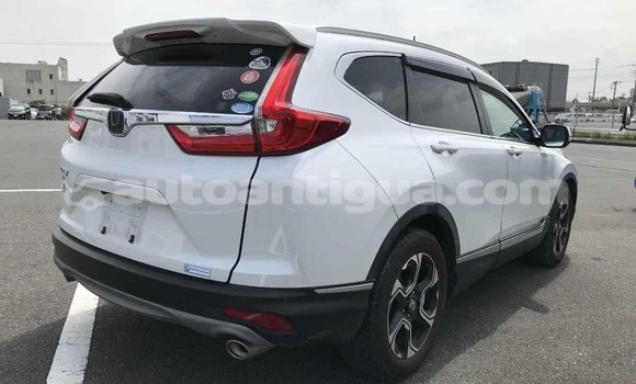 Buy Used Honda CR–V White Car in St John's in Antigua Buy Used Honda CR–V White Car in St John's in Antigua