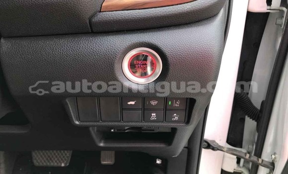 Buy Used Honda CR–V White Car in St John's in Antigua Buy Used Honda CR–V White Car in St John's in Antigua