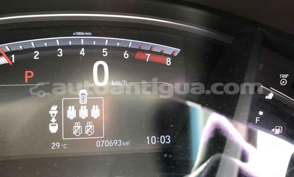 Buy Used Honda CR–V White Car in St John's in Antigua Buy Used Honda CR–V White Car in St John's in Antigua