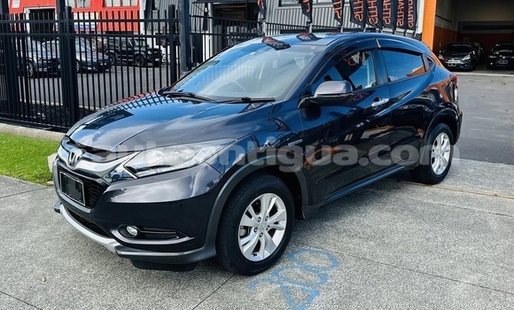 Buy Used Honda Vezel Blue Car in St John's in Antigua Buy Used Honda Vezel Blue Car in St John's in Antigua