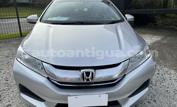 Buy Used Honda Grace Silver Car in St John's in Antigua Buy Used Honda Grace Silver Car in St John's in Antigua