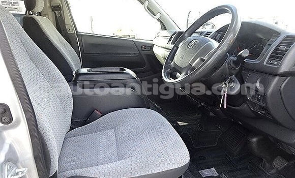 Buy Used Toyota Hiace Silver Car in St John's in Antigua Buy Used Toyota Hiace Silver Car in St John's in Antigua
