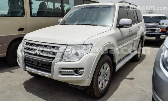 Buy Import Mitsubishi Pajero White Car in Import - Dubai in Antigua Buy Import Mitsubishi Pajero White Car in Import - Dubai in Antigua