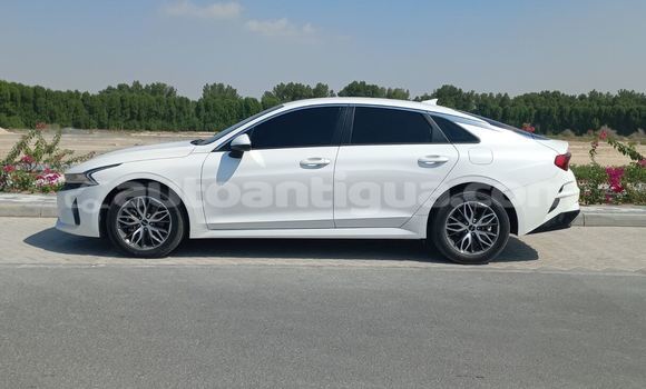 Buy Used Kia K5 White Car in St John's in Antigua Buy Used Kia K5 White Car in St John's in Antigua