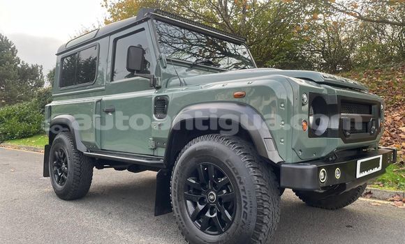 Buy Used Land Rover Defender Green Car in St John's in Antigua Buy Used Land Rover Defender Green Car in St John's in Antigua
