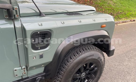Buy Used Land Rover Defender Green Car in St John's in Antigua Buy Used Land Rover Defender Green Car in St John's in Antigua