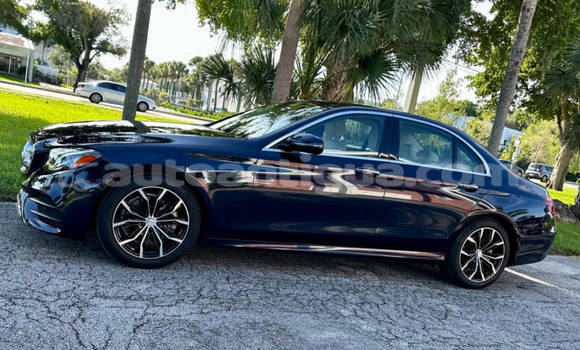 Buy Used Mercedes-Benz E–Class Blue Car in St John's in Antigua Buy Used Mercedes-Benz E–Class Blue Car in St John's in Antigua