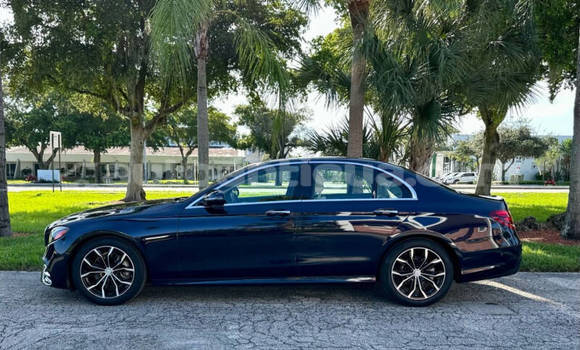 Buy Used Mercedes-Benz E–Class Blue Car in St John's in Antigua Buy Used Mercedes-Benz E–Class Blue Car in St John's in Antigua