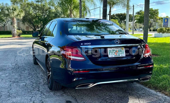 Buy Used Mercedes-Benz E–Class Blue Car in St John's in Antigua Buy Used Mercedes-Benz E–Class Blue Car in St John's in Antigua