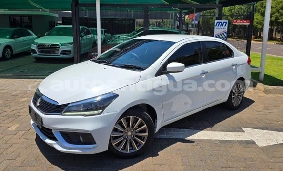 Buy Used Suzuki Ciaz White Car in St John's in Antigua Buy Used Suzuki Ciaz White Car in St John's in Antigua