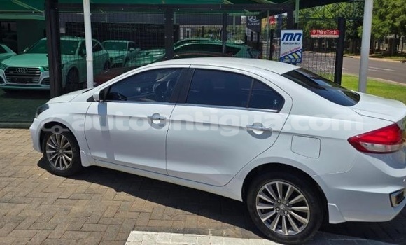 Buy Used Suzuki Ciaz White Car in St John's in Antigua Buy Used Suzuki Ciaz White Car in St John's in Antigua