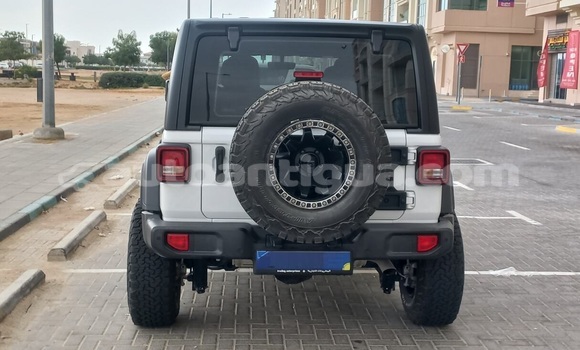Buy Used Jeep Wrangler White Car in St John's in Antigua Buy Used Jeep Wrangler White Car in St John's in Antigua