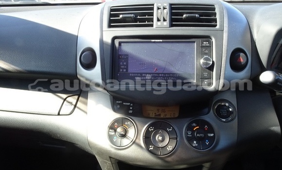 Buy Used Toyota RAV4 White Car in All Saints in Antigua Buy Used Toyota RAV4 White Car in All Saints in Antigua